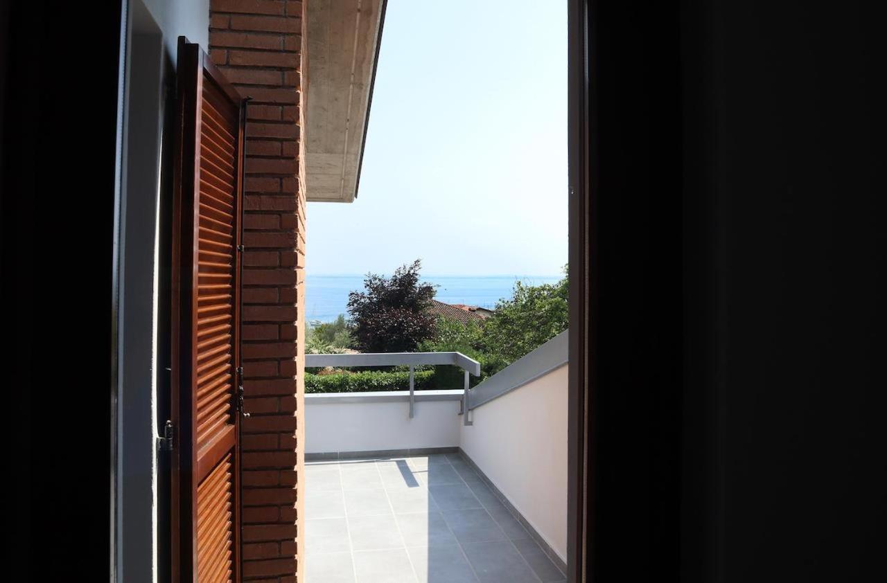 Villa Al Porto Moniga del Garda Exterior photo